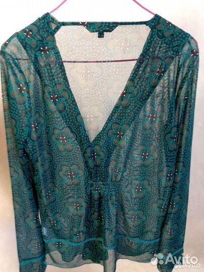 Топ сетка с v-образным декольте 46 размера