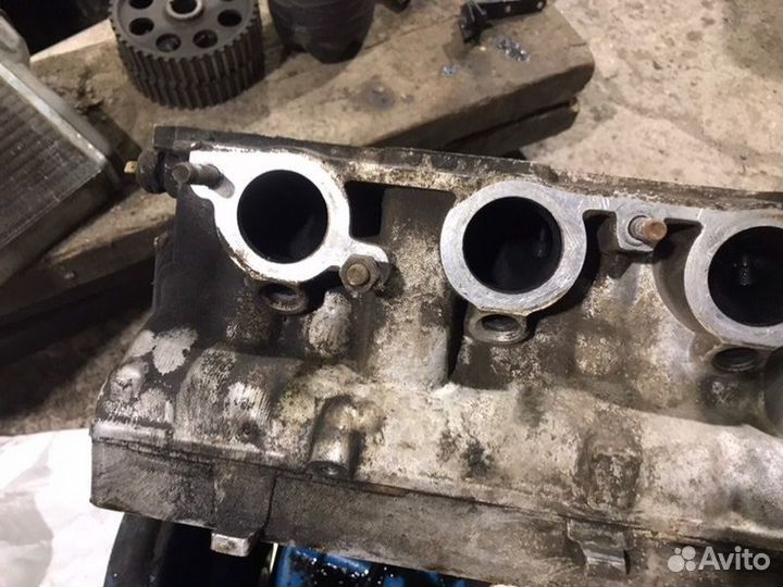 Головка блока цилиндров Лада 2112 21120 2001