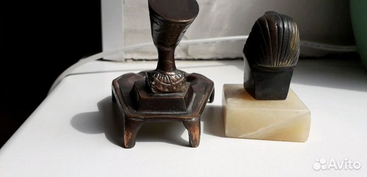 Статуэтка сфинкс