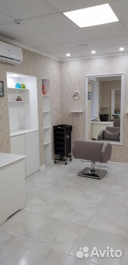 Парикмахерское кресло 