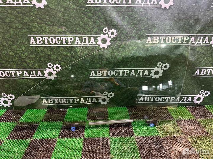 Стекло двери переднее левое Lexus Es 6 2012-2017