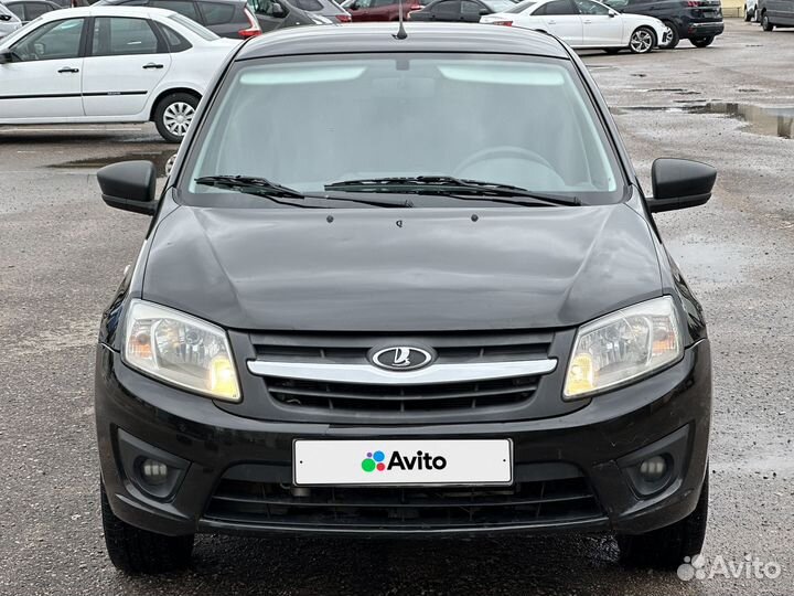 LADA Granta 1.6 МТ, 2015, 111 000 км