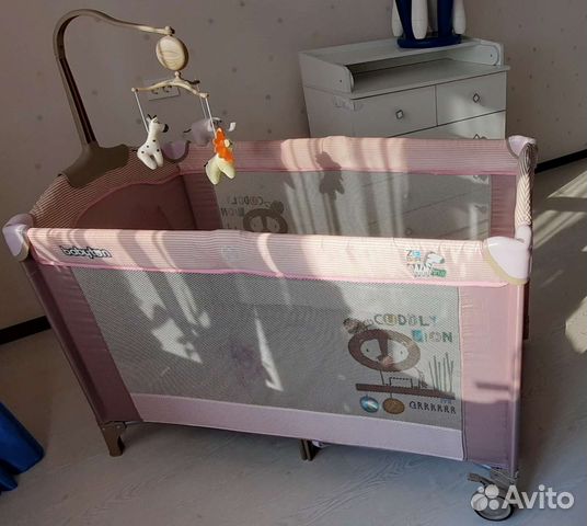 Детская кровать манеж с пеленальным столиком