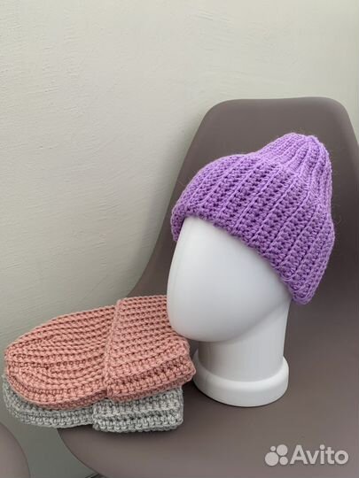Вязаная шапка Ручная работа