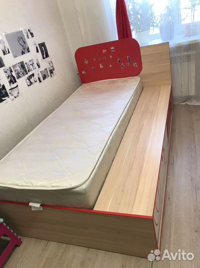 Мебель в детскую комнату