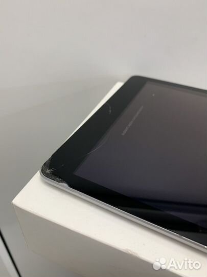 iPad 5-ого поколения А1822