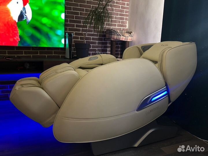 Массажное кресло AlphaSonic бежевое б/у