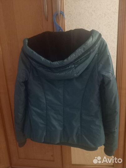 Куртка женская 42