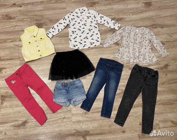 Фирменная одежда на девочку 98 см