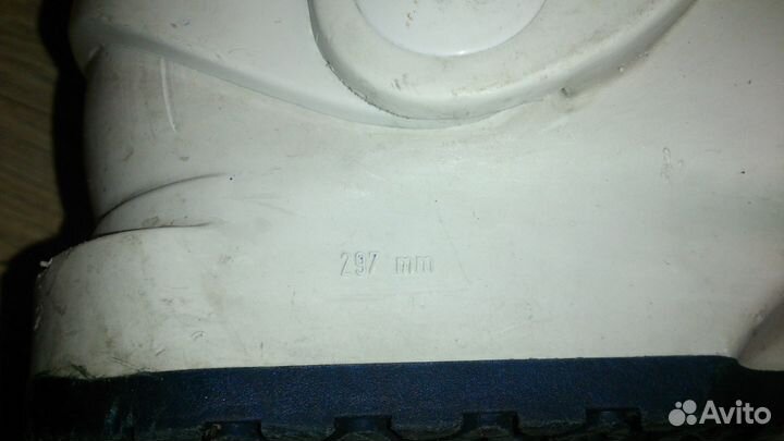 Ботинки горнолыжные