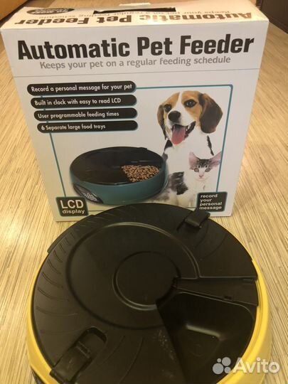 Автоматическая кормушка для собак и кошек