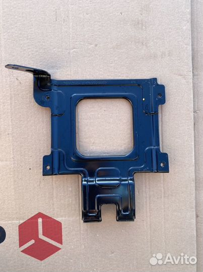 Кронштейн эбу Hyundai ix35 G4KD 2.0 2WD 2013