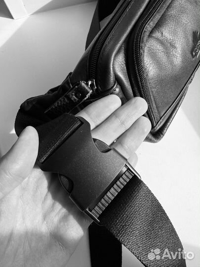 Сумка мужская натуральная кожа бананка