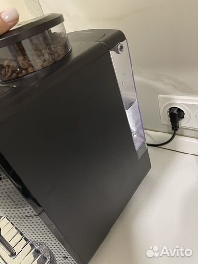 Кофемашина krups автоматическая ea8100