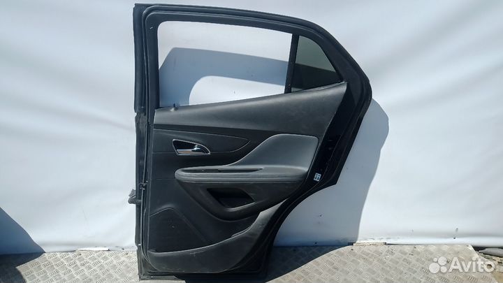 Дверь задняя правая opel mokka 2015