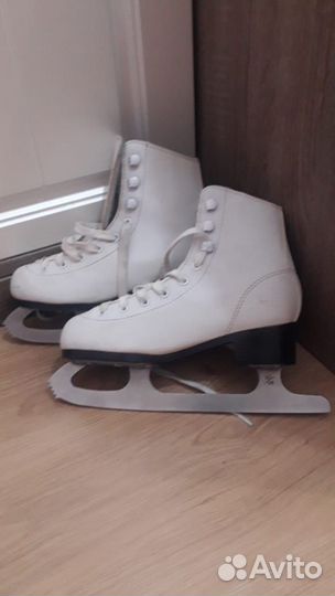 Коньки фигурные детские