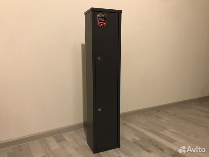 Сейф металлический