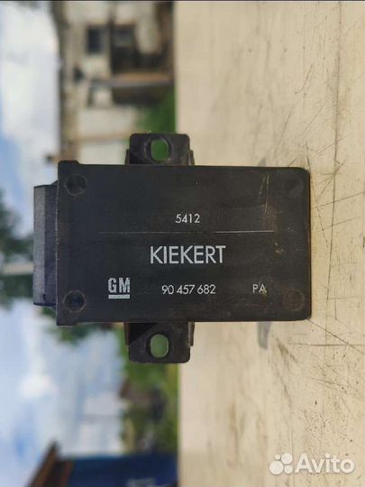 Блок управления центральным замком Opel Vectra A