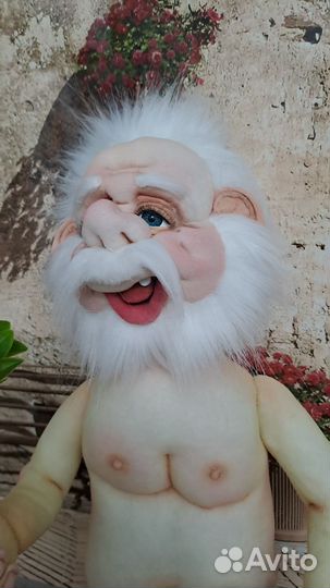 Кукла из капрна 