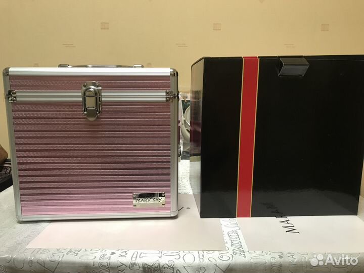 Бьюти кейс, кейс для косметики и кремов