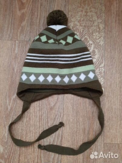 Шапки весна-осень р-р 50, 52, 54