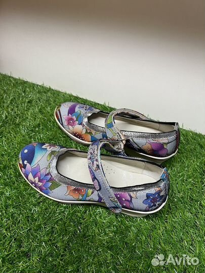 Туфли для девочки 32