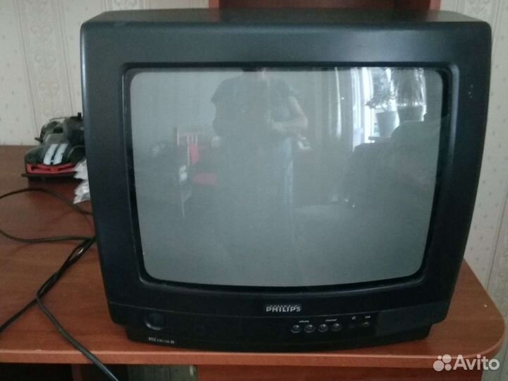 Телевизор бу filips