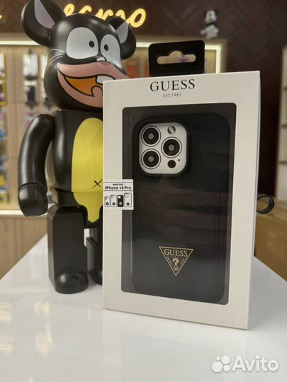 Чехлы Guess на iPhone 14 Pro/14 Pro Max