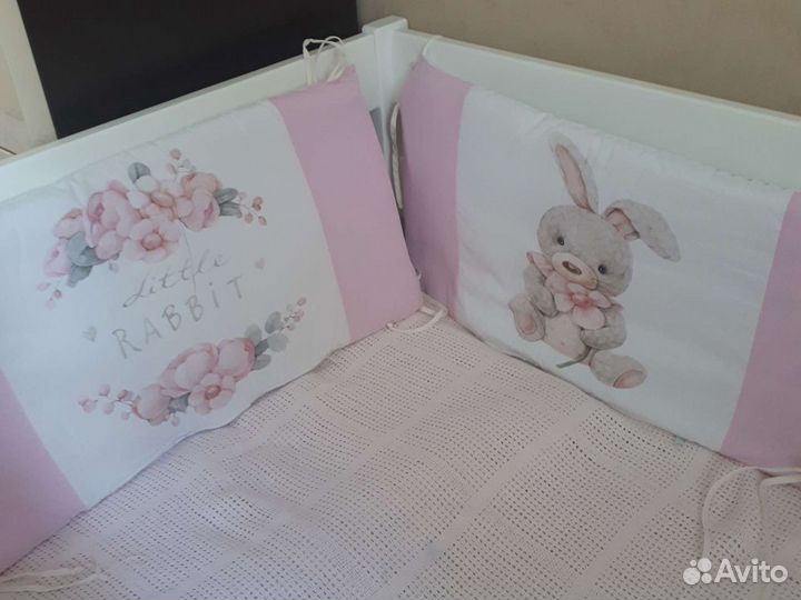 Бортики в кроватку для малышки