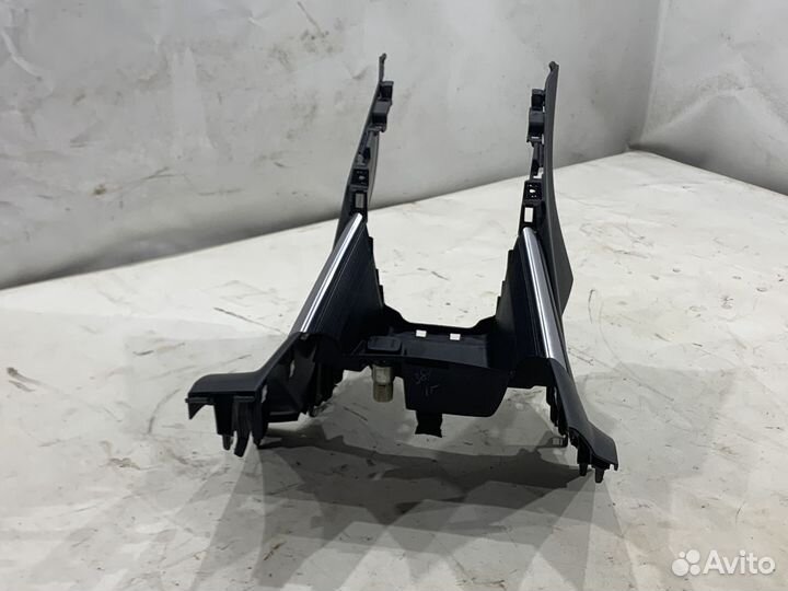 Центральная консоль салона Mazda CX-5 KE