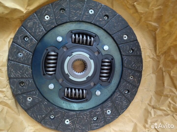 Комплект сцепления на hyundai solaris 2016г 1.4