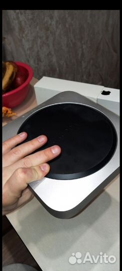 Apple Mac mini 2014 полный комплект