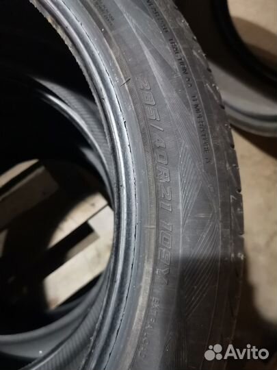 Yokohama Advan Sport V105 285/40 R21 и 315/35 R21