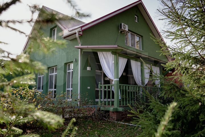 Дом 200 м² на участке 50 сот.