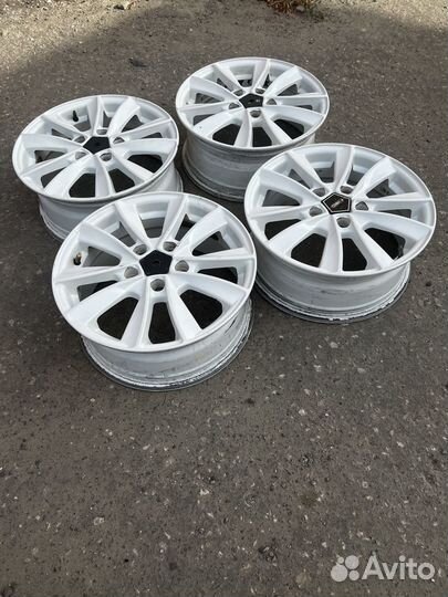 Комплект литых дисков R16 5/114.3