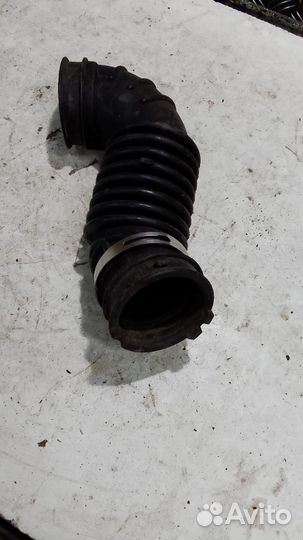 Патрубок воздушного фильтра Chevrolet Aveo T300