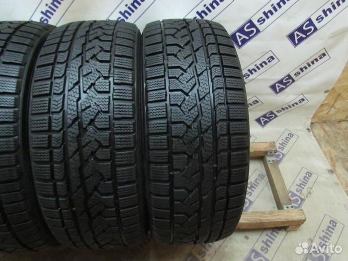 Kumho I'Zen RV KC15 235/55 R18 86P