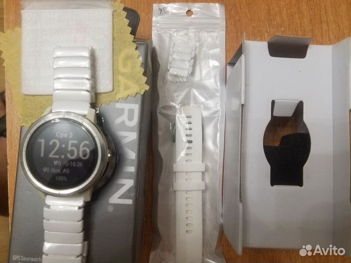 Смарт часы garmin vivoactive 3