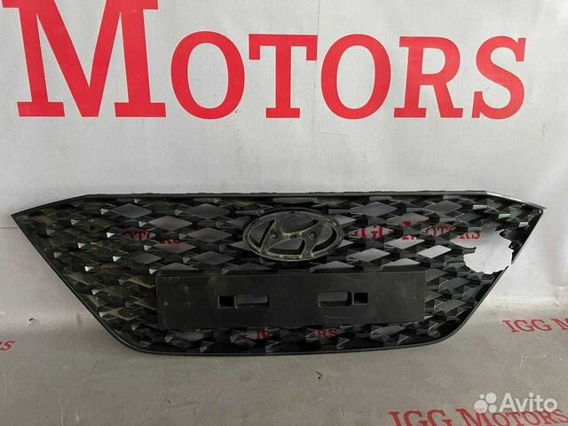 Решетка радиатора Солярис 20 б\у оригинал