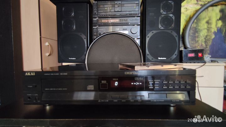 CD Проигрыватель akai CD - A335