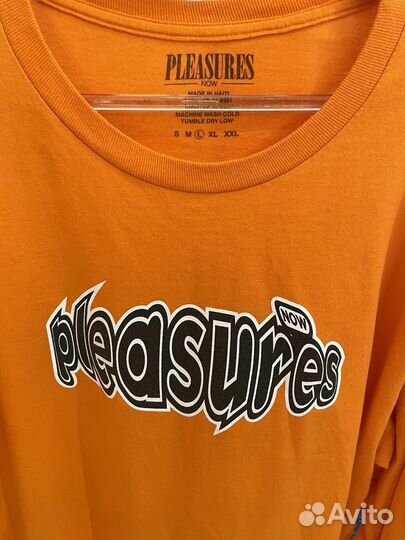 Лонгслив Pleasures