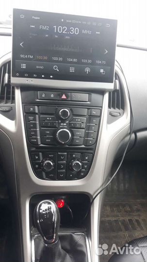 Головное устройство на опель астра j