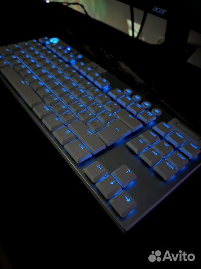 Клавиатура Logitech G915 TKL