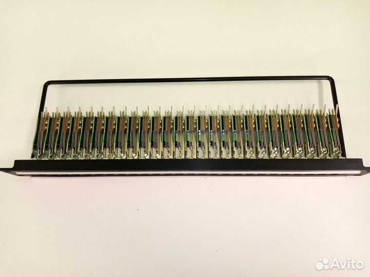 Коммутационная панель 1U, Пач-панель аудио