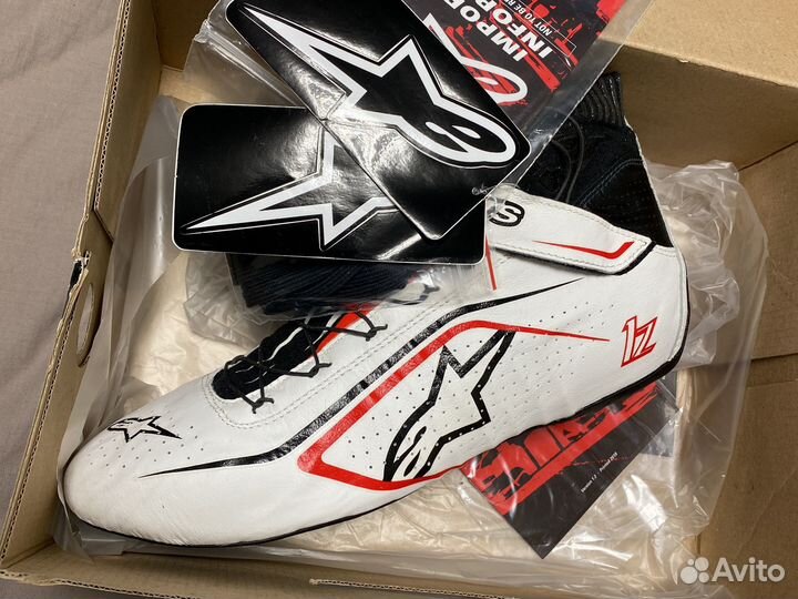 Alpinestars Ботинки tech 1-Z V2 FIA 8856-2018