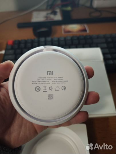 Xiaomi беспроводная зарядка 20w