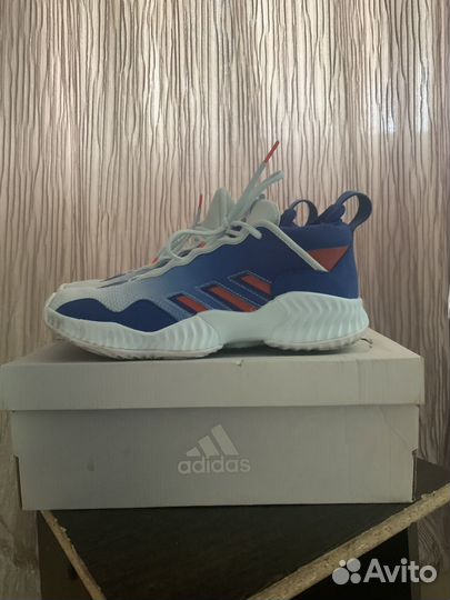 Баскетбольные кроссовки adidas court vision 3