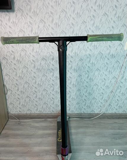 Трюковой самокат