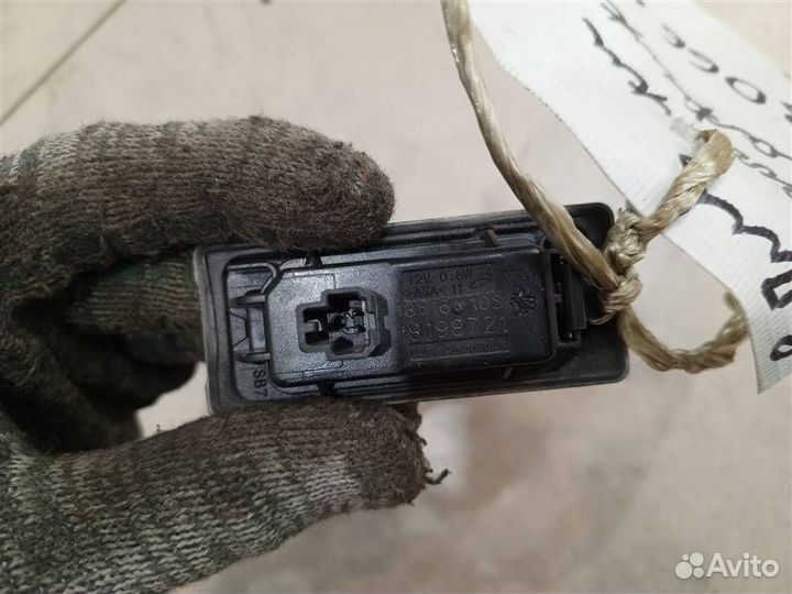 Фонарь подсветки номера Skoda Rapid 2012