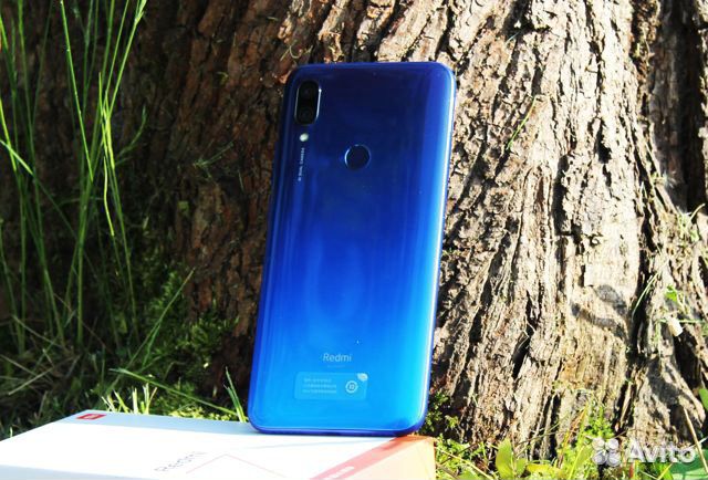 Xiaomi Redmi 7, 3/32 ГБ
